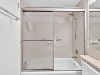 576 Fanshaw N, Boca Raton, FL 33434