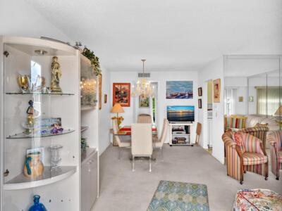 576 Fanshaw N, Boca Raton, FL 33434