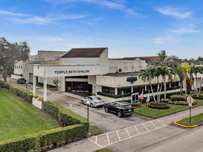 576 Fanshaw N, Boca Raton, FL 33434