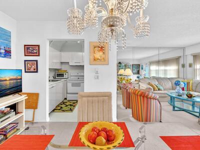 576 Fanshaw N, Boca Raton, FL 33434