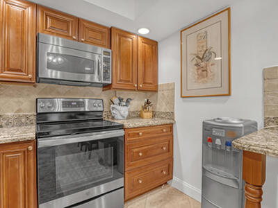 3546 S Ocean Boulevard, South Palm Beach, FL 33480