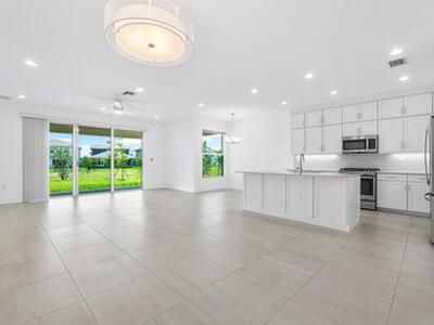 1375 Harvester Crossing, Loxahatchee, FL 33470