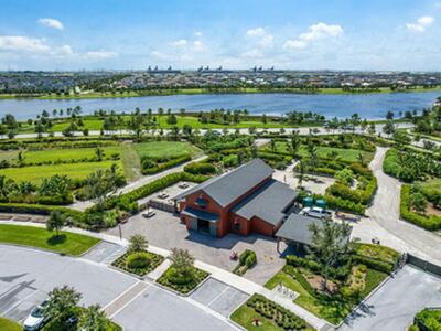 1375 Harvester Crossing, Loxahatchee, FL 33470