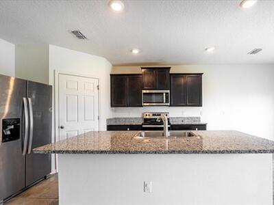 10493 SW Toren Way, Port Saint Lucie, FL 34983