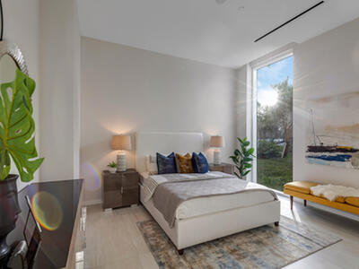 200 SE Mizner Boulevard, Boca Raton, FL 33432