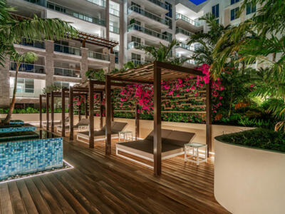 200 SE Mizner Boulevard, Boca Raton, FL 33432