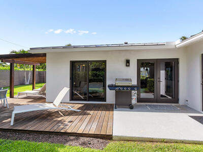 30 Hersey Drive, Ocean Ridge, FL 33435