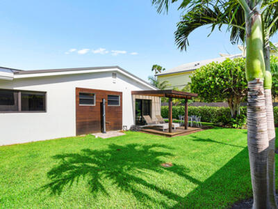 30 Hersey Drive, Ocean Ridge, FL 33435