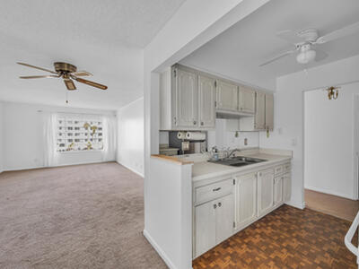 125 Shore Court, North Palm Beach, FL 33408