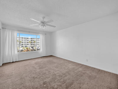 125 Shore Court, North Palm Beach, FL 33408