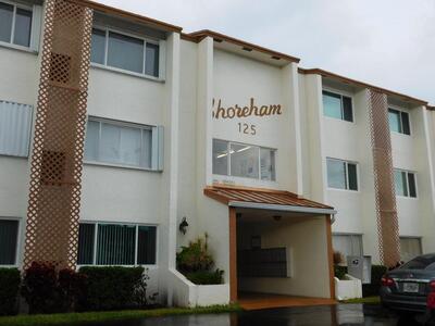 125 Shore Court, North Palm Beach, FL 33408