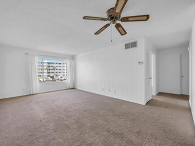 125 Shore Court, North Palm Beach, FL 33408