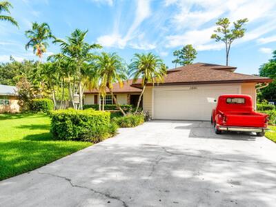 12101 Tumbleweed Court, Wellington, FL 33414