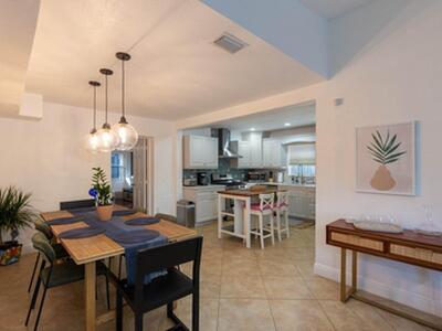 327 Dartmouth Drive Drive, Lake Worth Beach, FL 33460