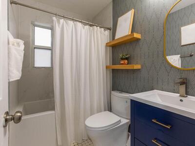 327 Dartmouth Drive Drive, Lake Worth Beach, FL 33460