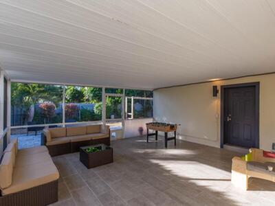 327 Dartmouth Drive Drive, Lake Worth Beach, FL 33460