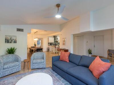 327 Dartmouth Drive Drive, Lake Worth Beach, FL 33460