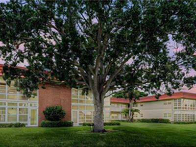 57 Woodland Drive, Vero Beach, FL 32962