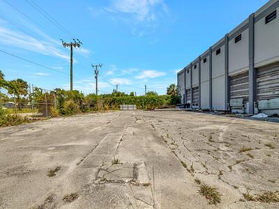 3490 Oleander Avenue, Fort Pierce, FL 34982