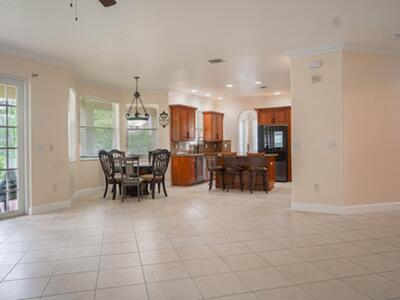 2261 Ridgewood Circle, Royal Palm Beach, FL 33411