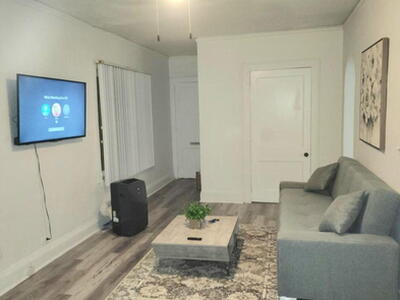 817 Tyler Street, Hollywood, FL 33019