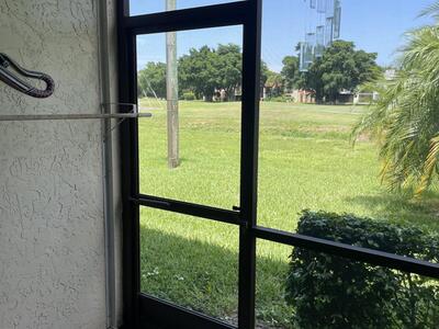 4598 Lucerne Lakes 101 Boulevard, Lake Worth, FL 33467