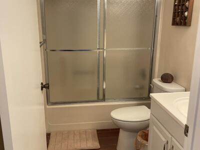 4598 Lucerne Lakes 101 Boulevard, Lake Worth, FL 33467