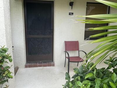 4598 Lucerne Lakes 101 Boulevard, Lake Worth, FL 33467