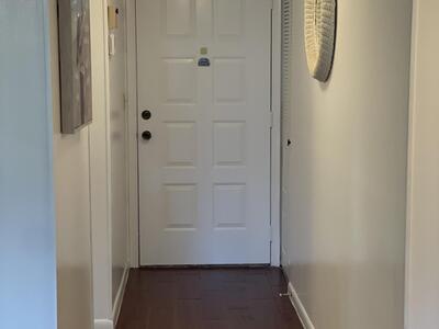 4598 Lucerne Lakes 101 Boulevard, Lake Worth, FL 33467