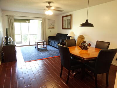 4598 Lucerne Lakes 101 Boulevard, Lake Worth, FL 33467