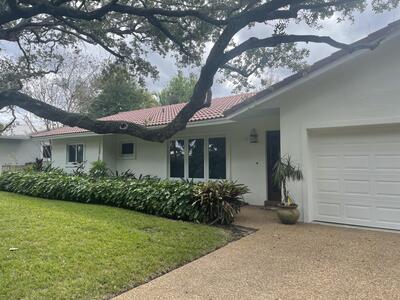 1120 SW 14th Drive, Boca Raton, FL 33486