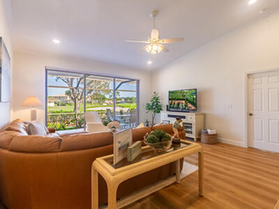 533 Prestwick Circle, Palm Beach Gardens, FL 33418