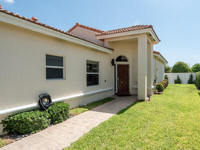 7110 NW Turtle Walk, Boca Raton, FL 33487