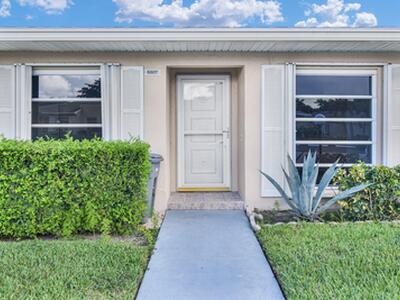 8807 Bella Vista Drive, Boca Raton, FL 33433