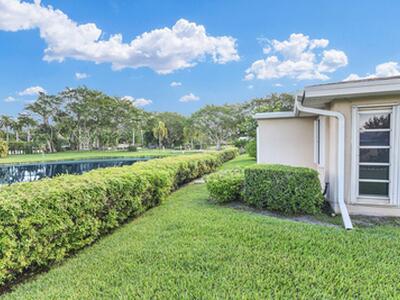8807 Bella Vista Drive, Boca Raton, FL 33433