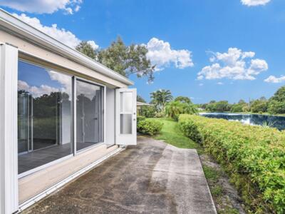 8807 Bella Vista Drive, Boca Raton, FL 33433