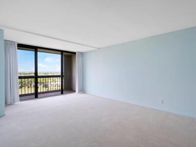 1900 Consulate Place, West Palm Beach, FL 33401