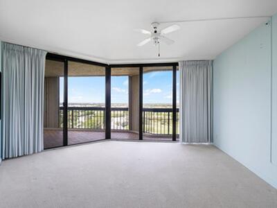 1900 Consulate Place, West Palm Beach, FL 33401