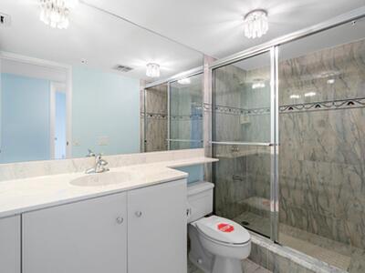 1900 Consulate Place, West Palm Beach, FL 33401