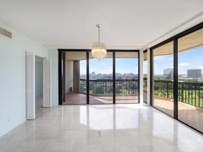 1900 Consulate Place, West Palm Beach, FL 33401