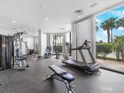 1900 Consulate Place, West Palm Beach, FL 33401