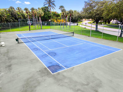 1900 Consulate Place, West Palm Beach, FL 33401