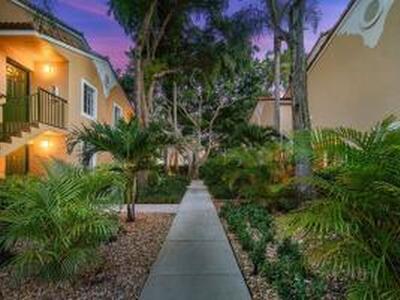 140 Yacht Club 107 Way, Hypoluxo, FL 33462