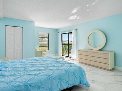 7076 Huntington Lane, Delray Beach, FL 33446