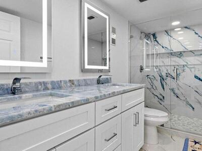 7076 Huntington Lane, Delray Beach, FL 33446