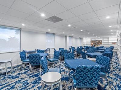 7076 Huntington Lane, Delray Beach, FL 33446