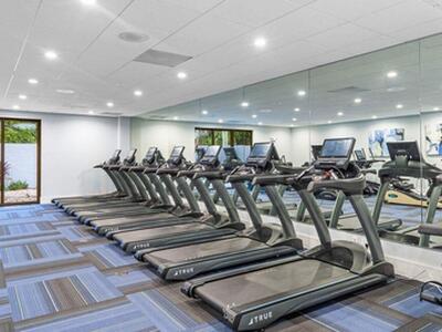 7076 Huntington Lane, Delray Beach, FL 33446