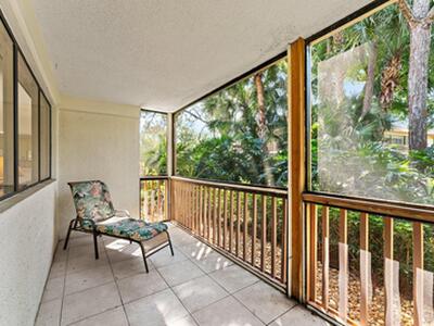 527 Brackenwood Place, Palm Beach Gardens, FL 33418