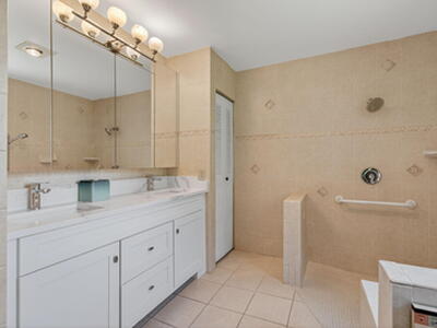 2925 Riviera Drive, Delray Beach, FL 33445