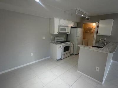 141 SW Palm Drive, Port Saint Lucie, FL 34986